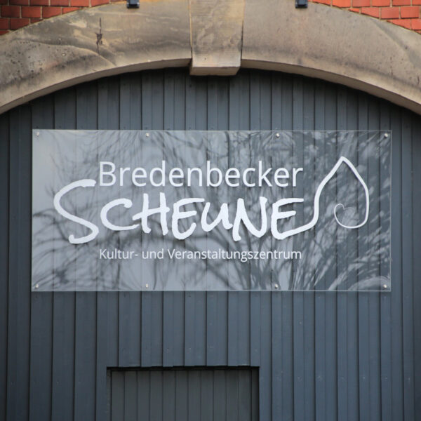 Schild von dem Kultur- und Veranstaltungszentrum Bredenbeck