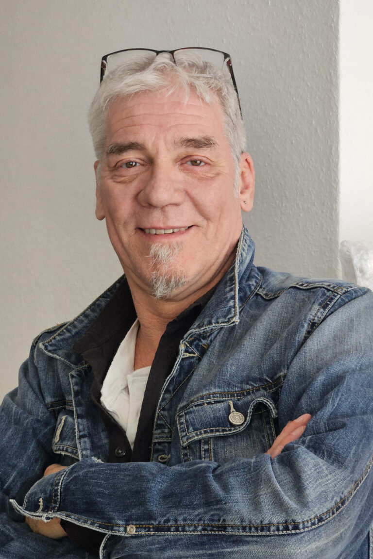 Portraitfoto Künstler Jörg Düsterwald
