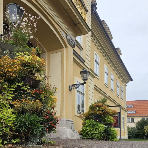 Das Schloßmuseum Arnstadt in Thüringen präsentiert in einer Sonderausstellung das Thema Bodypainting mit Künstler Jörg Düsterwald.