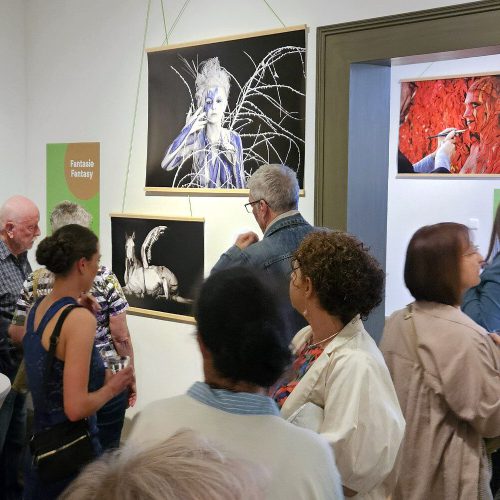 Das Schloßmuseum Arnstadt in Thüringen präsentiert in einer Sonderausstellung das Thema Bodypainting mit Künstler Jörg Düsterwald.